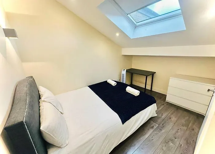Luxurious 2 Bedroom Flat In Central London