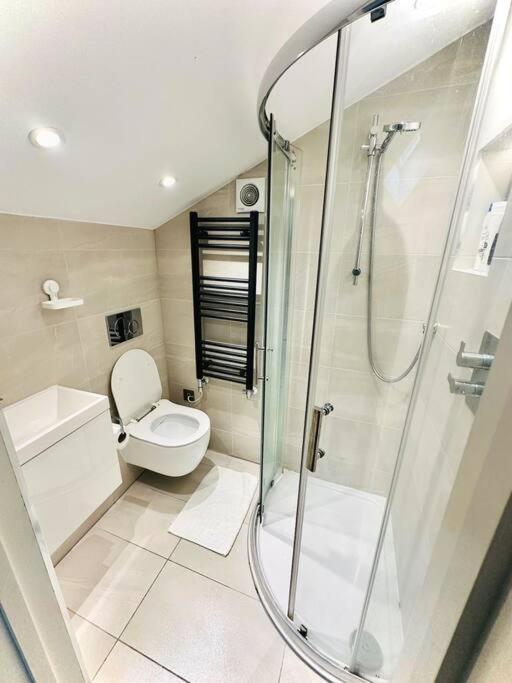 Luxurious 2 Bedroom Flat In Londen