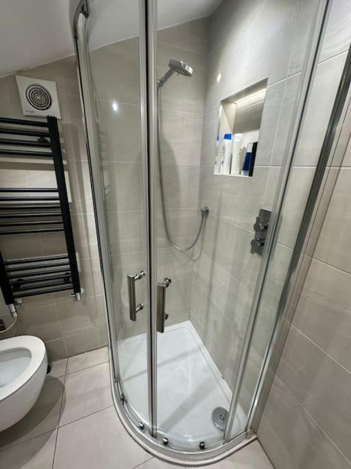 Luxurious 2 Bedroom Flat In * Londen